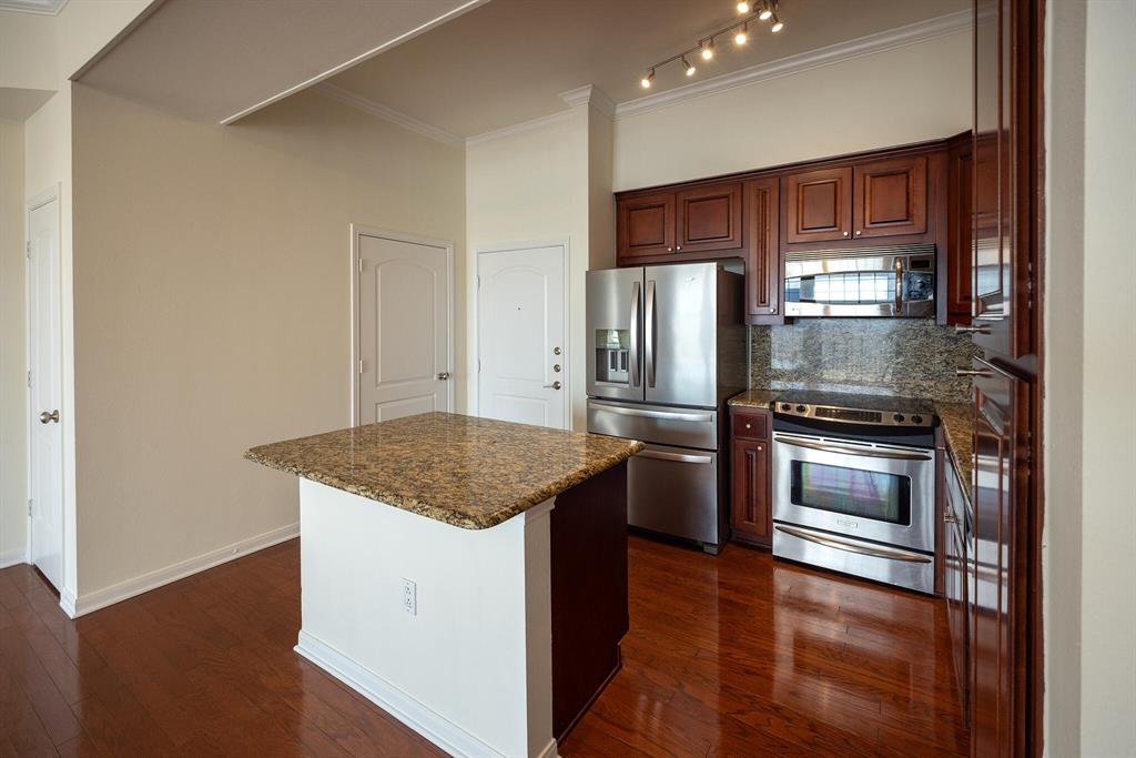 Renaissance On Turtle Creek Condo - Residential