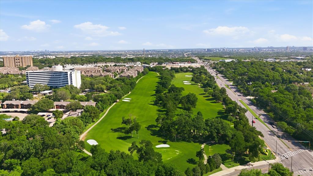 Wedglea Place Condo - Residential