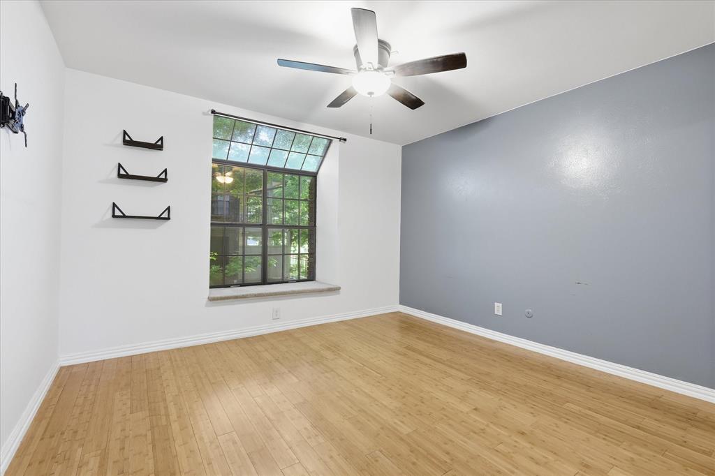 Wedglea Place Condo - Residential
