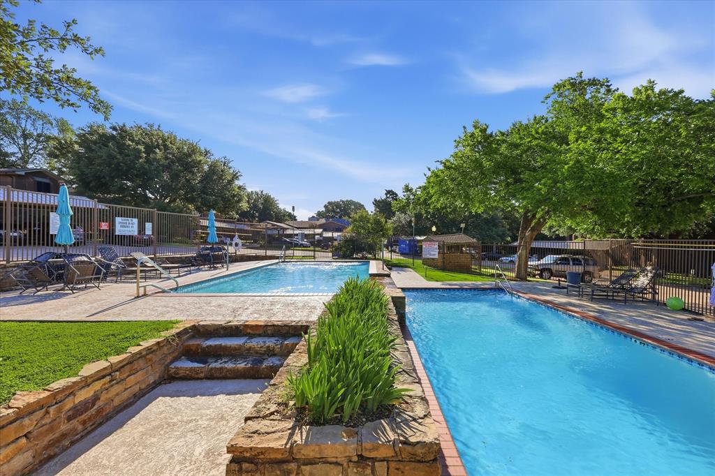 Wedglea Place Condo - Residential