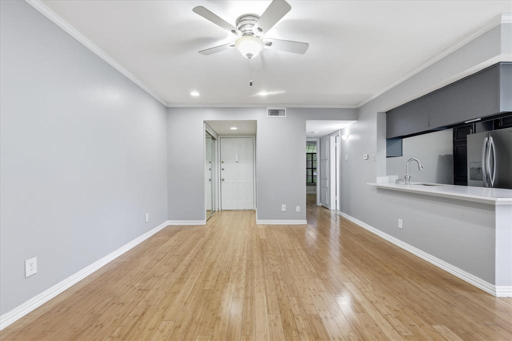 Wedglea Place Condo - Residential