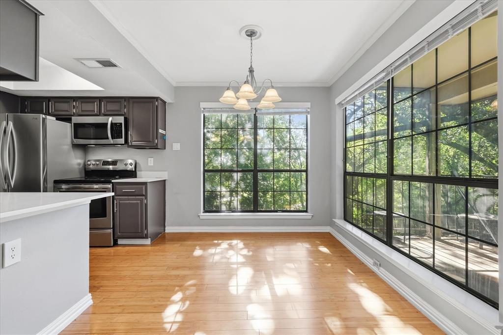 Wedglea Place Condo - Residential