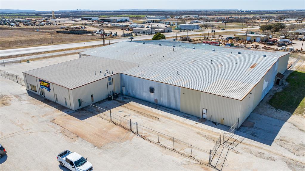 E HWY 80 - Commercial Sale
