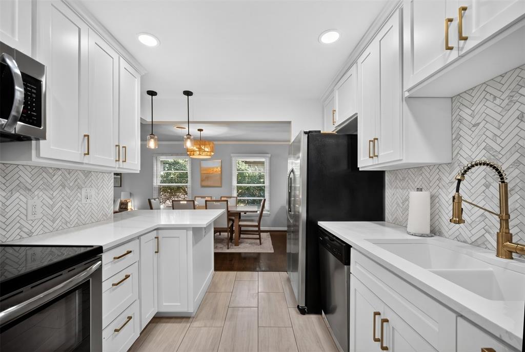 LAKE HIGHLANDS ESTATES 6 - Residential