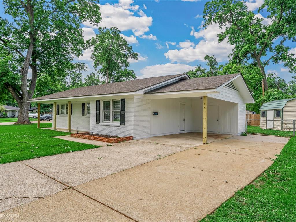 Shady Grove - Residential