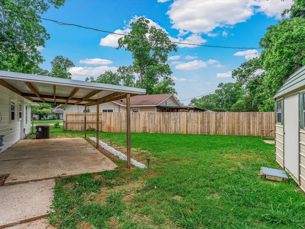 Shady Grove - Residential