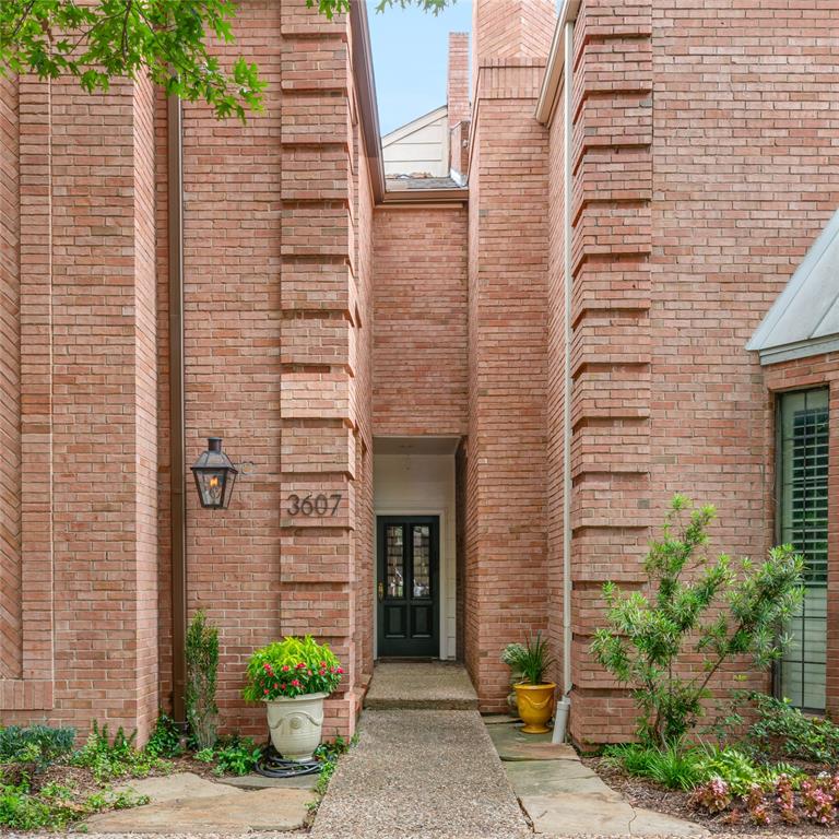 Thackeray Place Rep - Residential