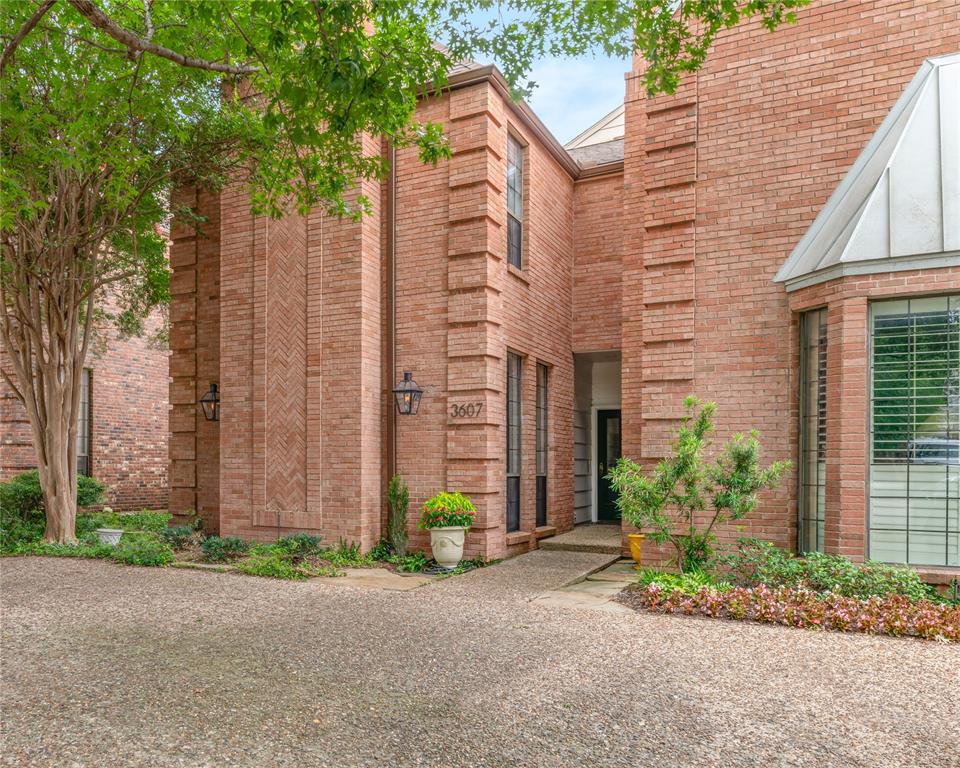 Thackeray Place Rep - Residential