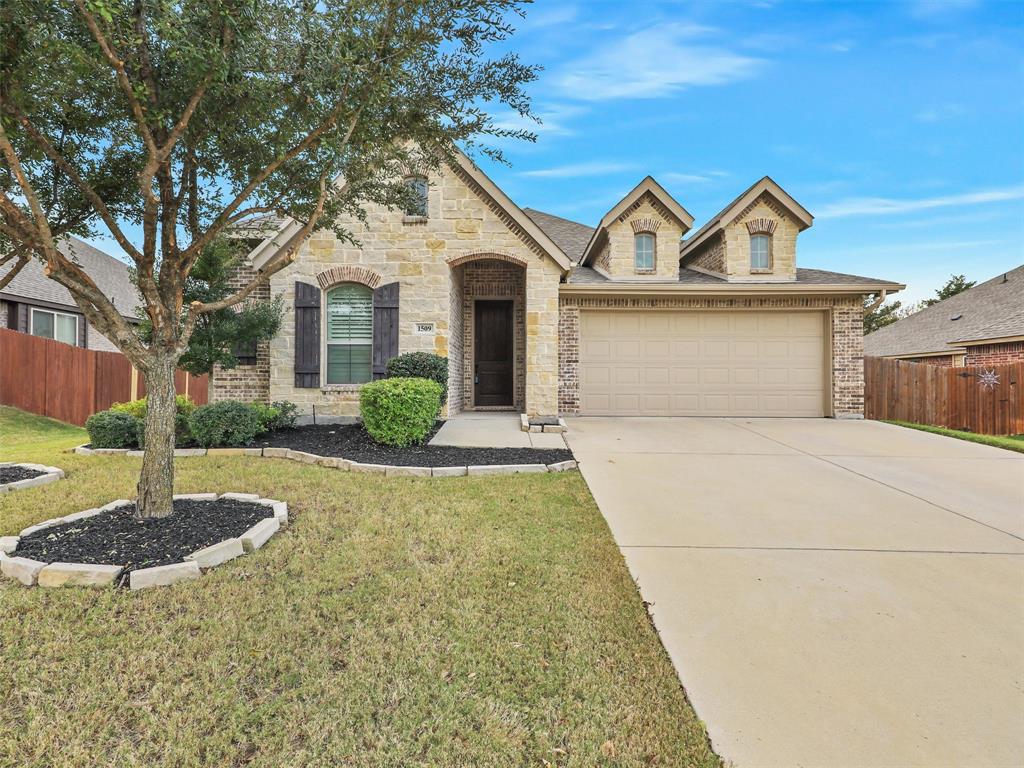 Welcome to this sophisticated brick and stone Bungalow! This 3Br and 2bath charm perfectly backs up to a greenbelt. Upon entry, you're greeted by gorgeous wood flooring, soaring ceilings, and curved archways. Interior is an entertainer’s haven! The bright living area seamlessly flows to the timeless dining and kitchen with SS appliances and granite countertops. Expansive primary suite boasts Ensuite bath with dual sinks, garden tub, and separate shower. Enjoy your morning coffee or unwind through the evening breeze from your covered patio. Oversized backyard offers additional space for gatherings and landscape opportunities.