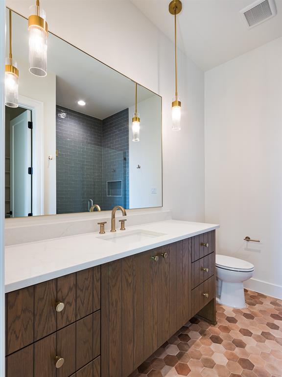 Creek Pionte Estates - Residential