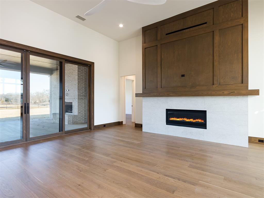 Creek Pionte Estates - Residential