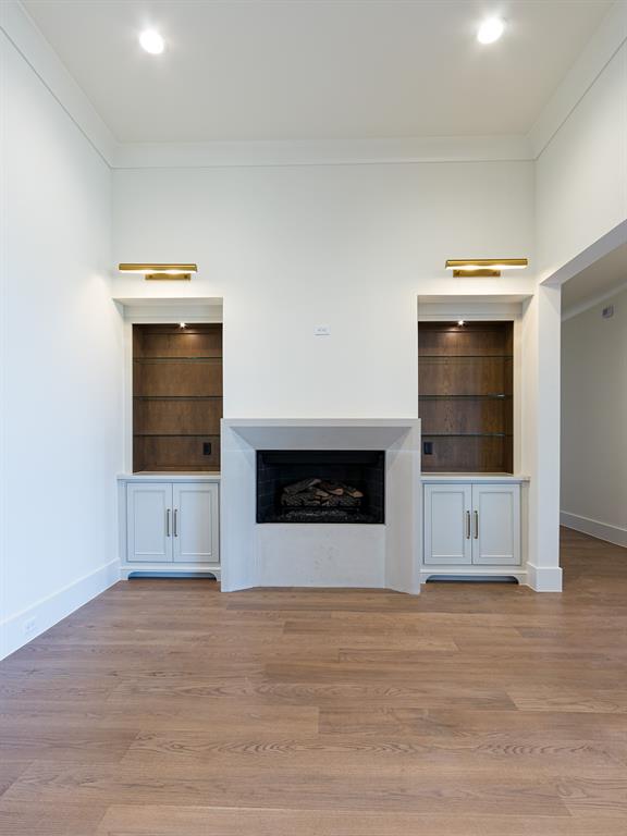 Creek Pionte Estates - Residential