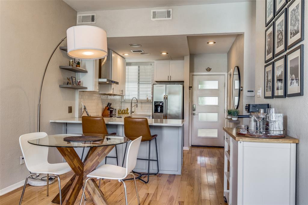 Throckmorton Condo 3907 - Residential