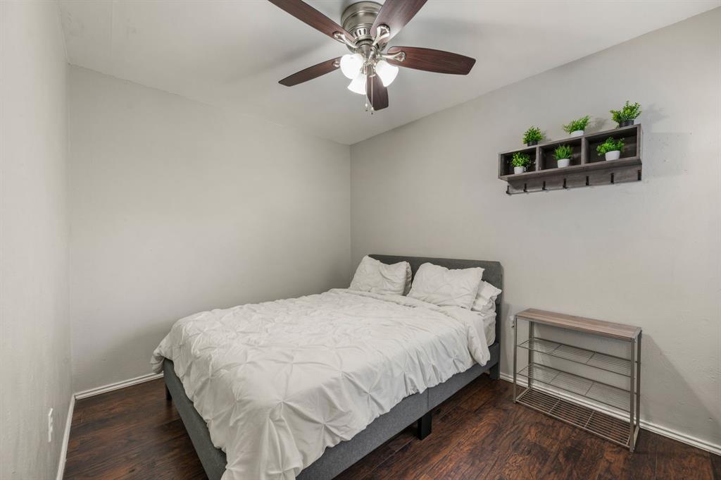 Springtree Crossing Condos - Residential