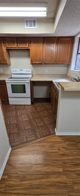 Richland Trace Condos - Residential