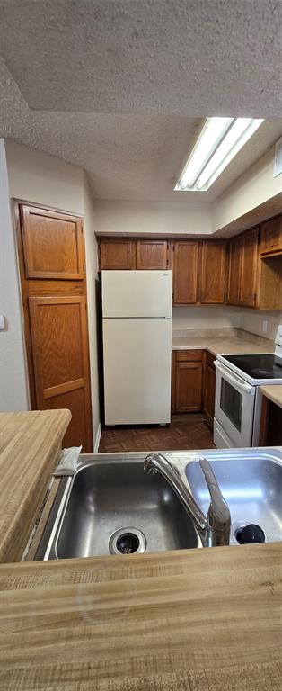 Richland Trace Condos - Residential