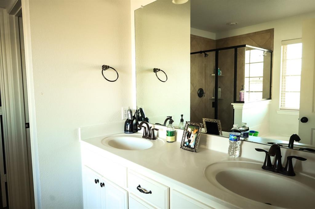 Castle Hills Ph VI Sec C - Residential Lease