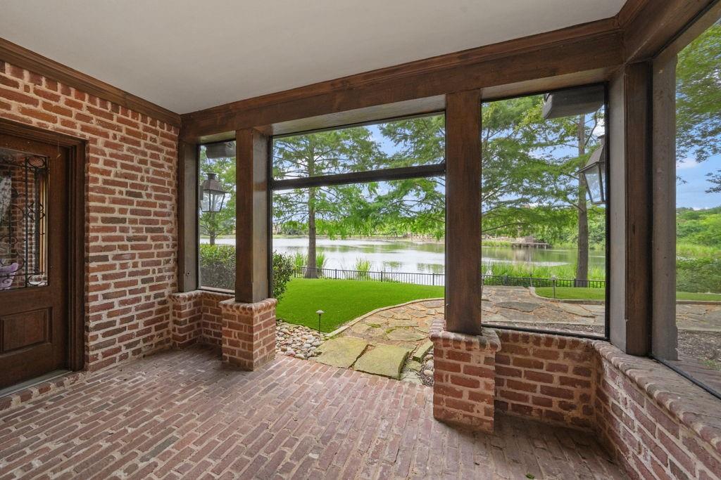 Lakes On Legacy Drive Ph 2 The - Residential