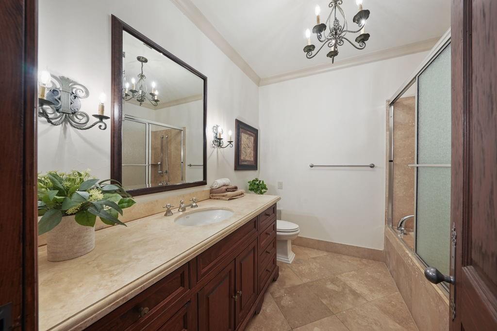 Lakes On Legacy Drive Ph 2 The - Residential