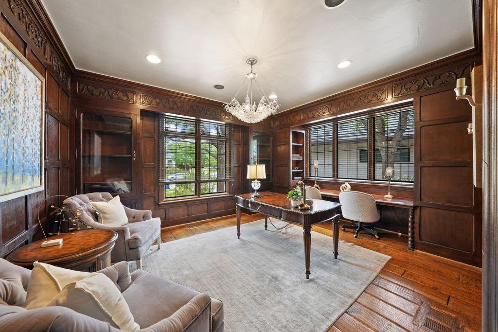 Lakes On Legacy Drive Ph 2 The - Residential