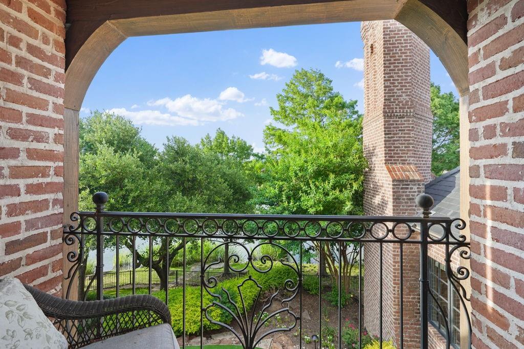 Lakes On Legacy Drive Ph 2 The - Residential