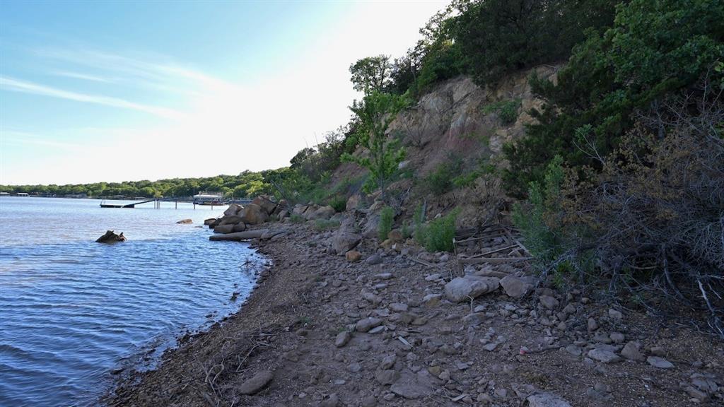 Hillcrest Lake - Land