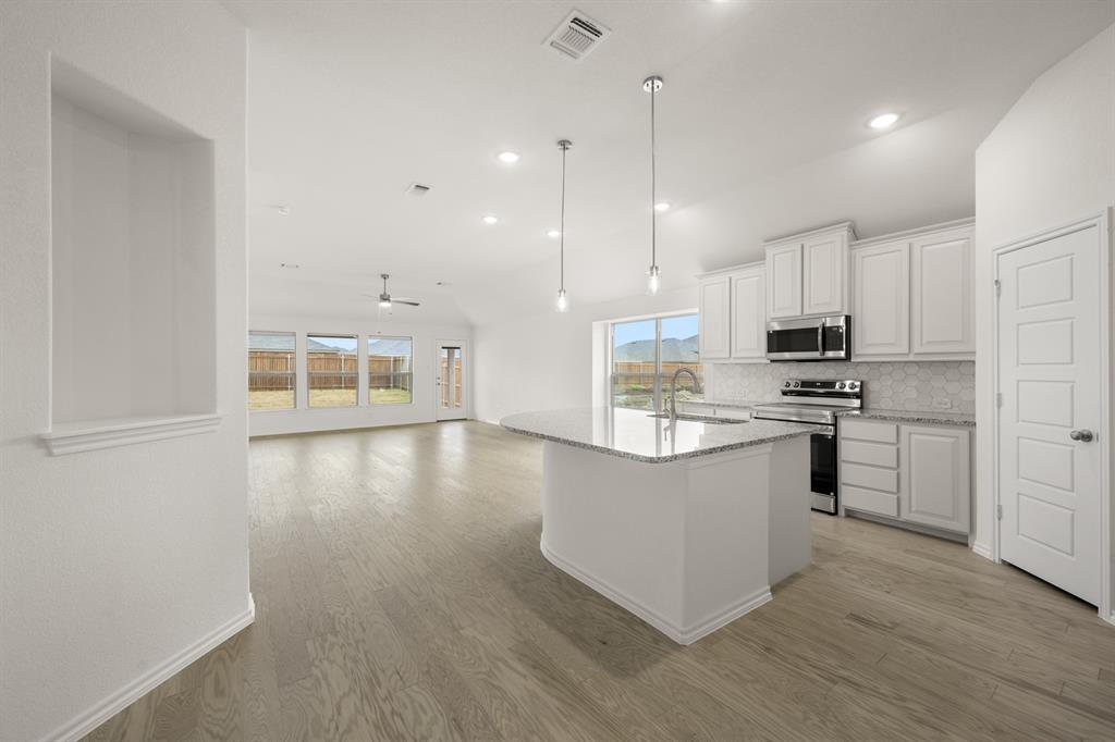 Summer Crest - Residential