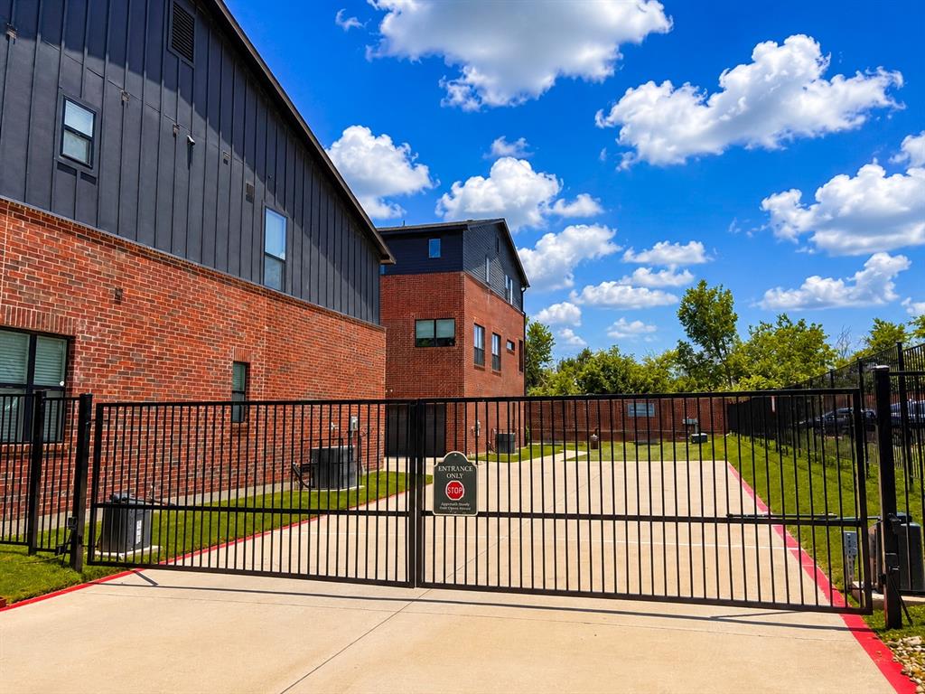 Frisco Heights Add - Residential