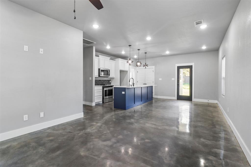 Dumas J P Add - Residential Lease