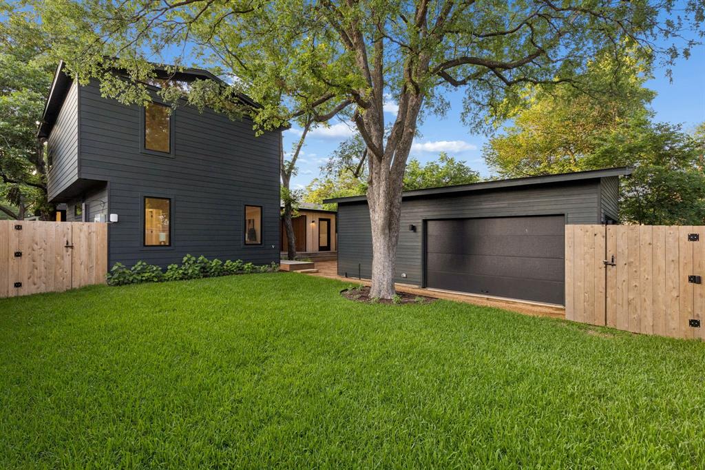 Broadvu - Residential