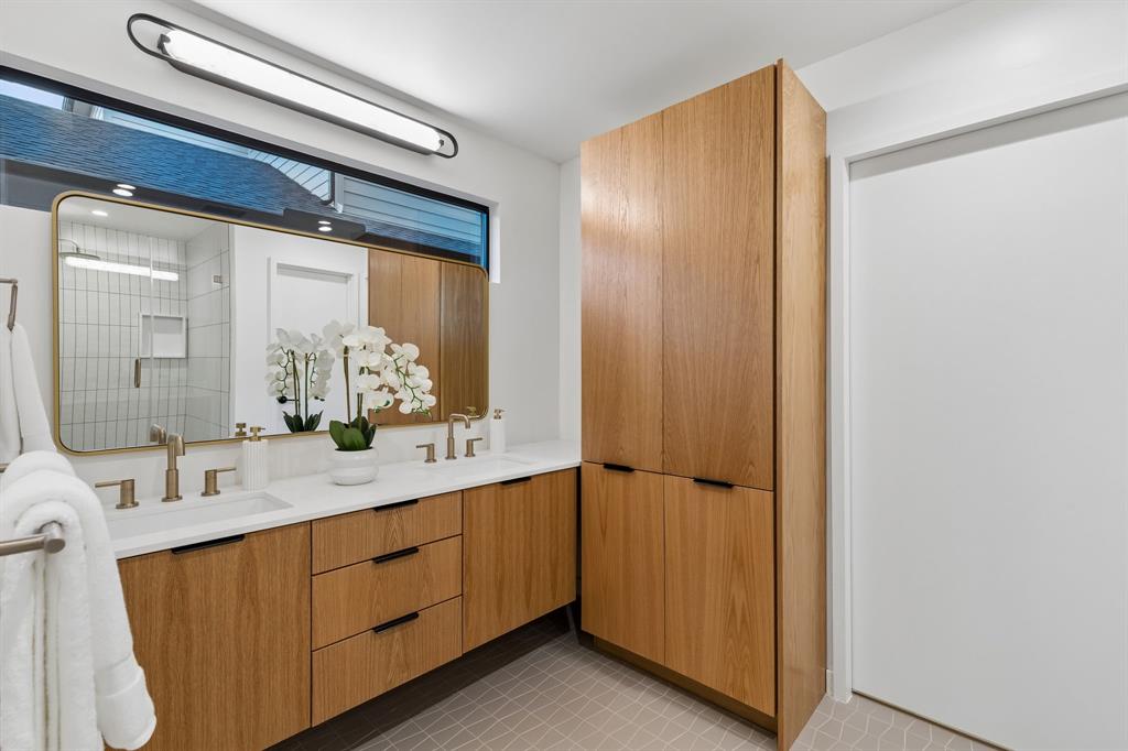 Broadvu - Residential