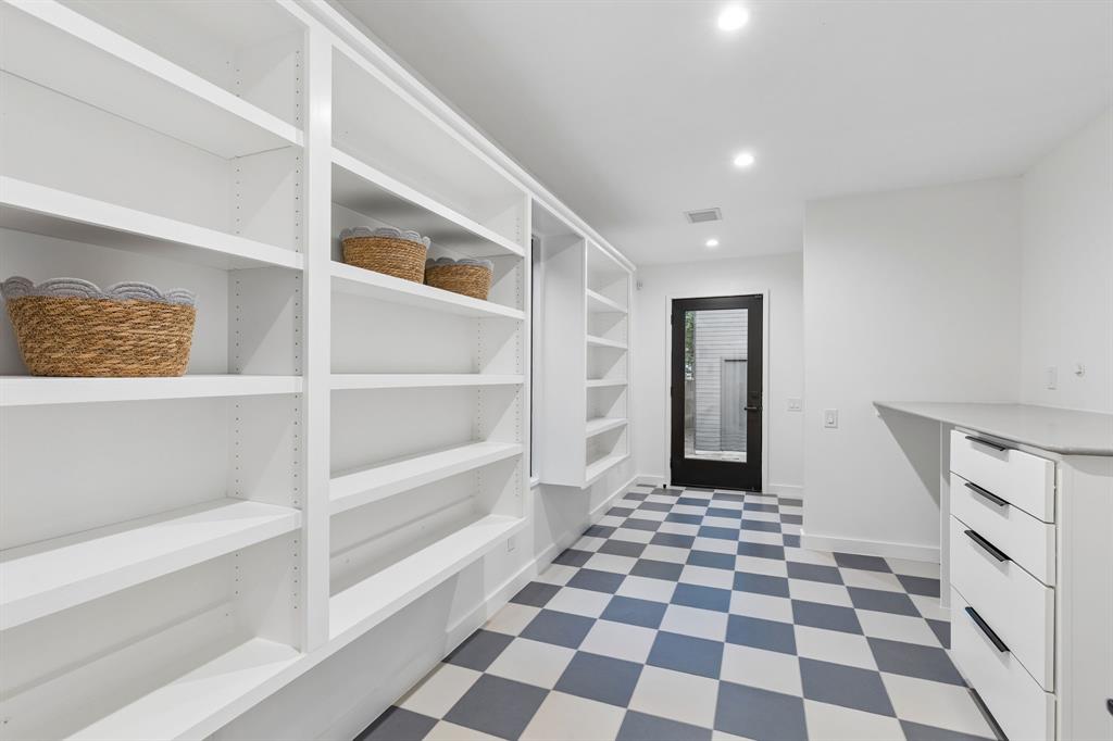 Broadvu - Residential