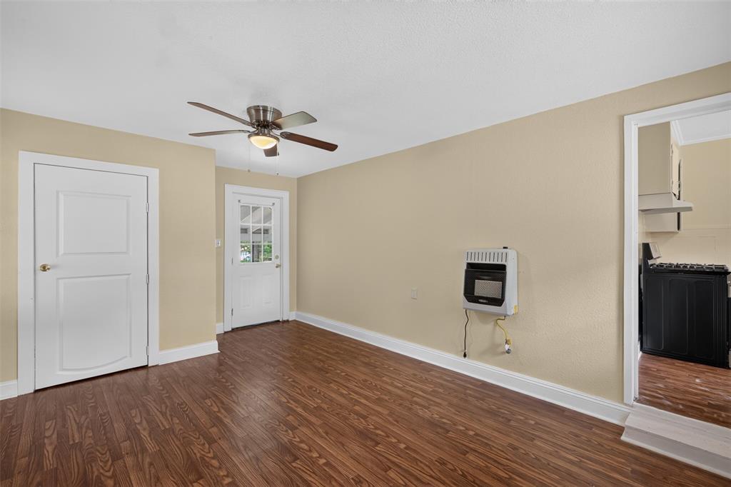 Hoell - Residential