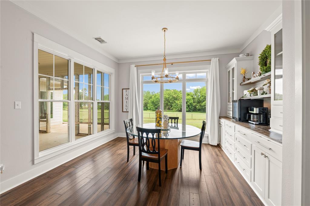 Canadas Glade Creek Estate - Residential