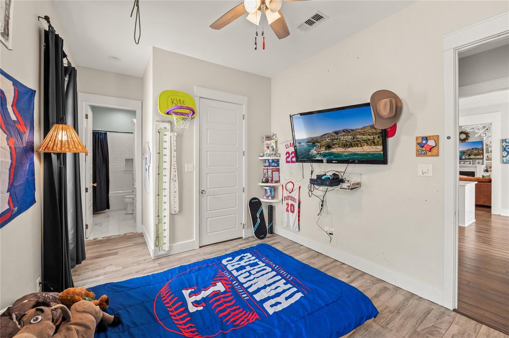 Canadas Glade Creek Estate - Residential