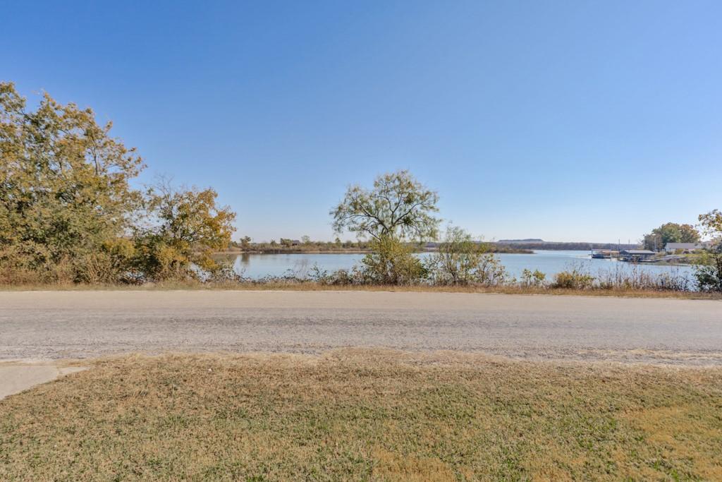 Runaway Bay Unit 2 - Residential