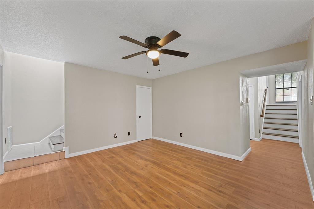 Los Altos 02 - Residential