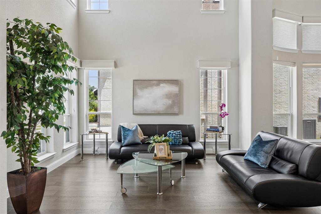 Lexington Ph Eleven-B - Residential