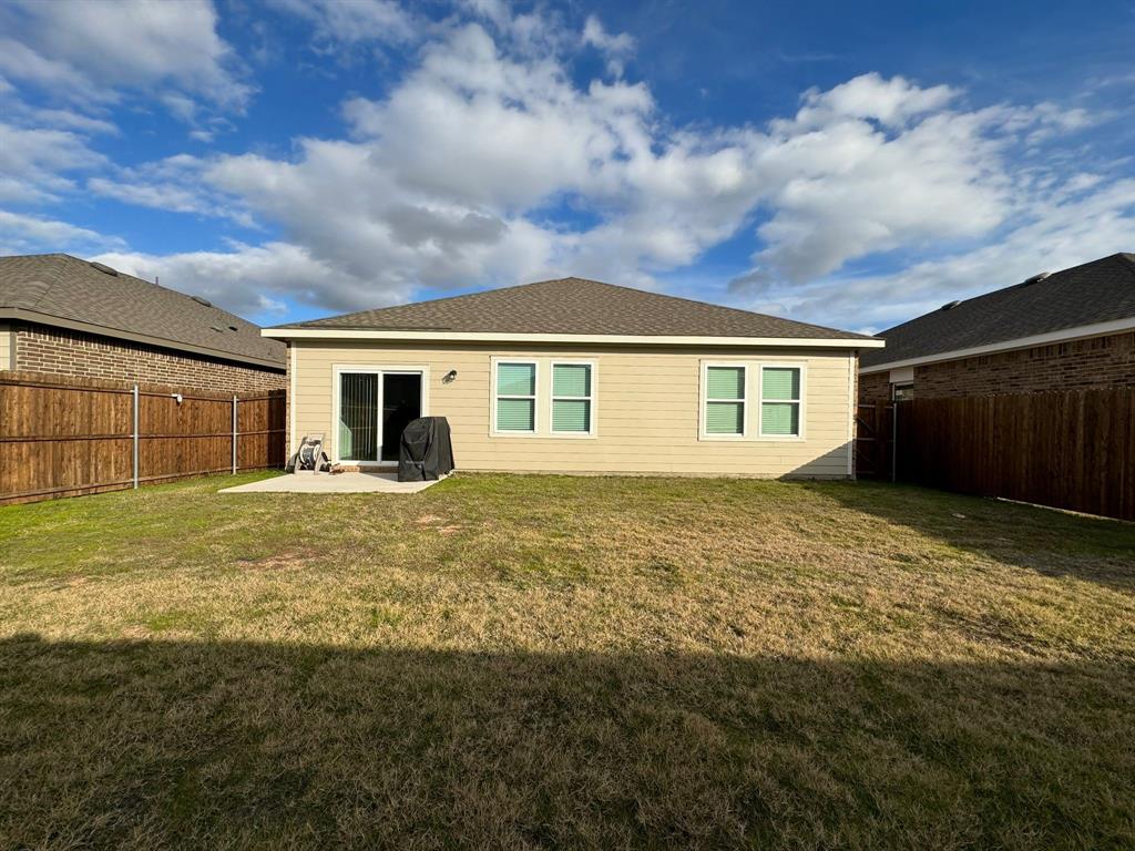 MCPHERSON VILLAGE - Residential Lease