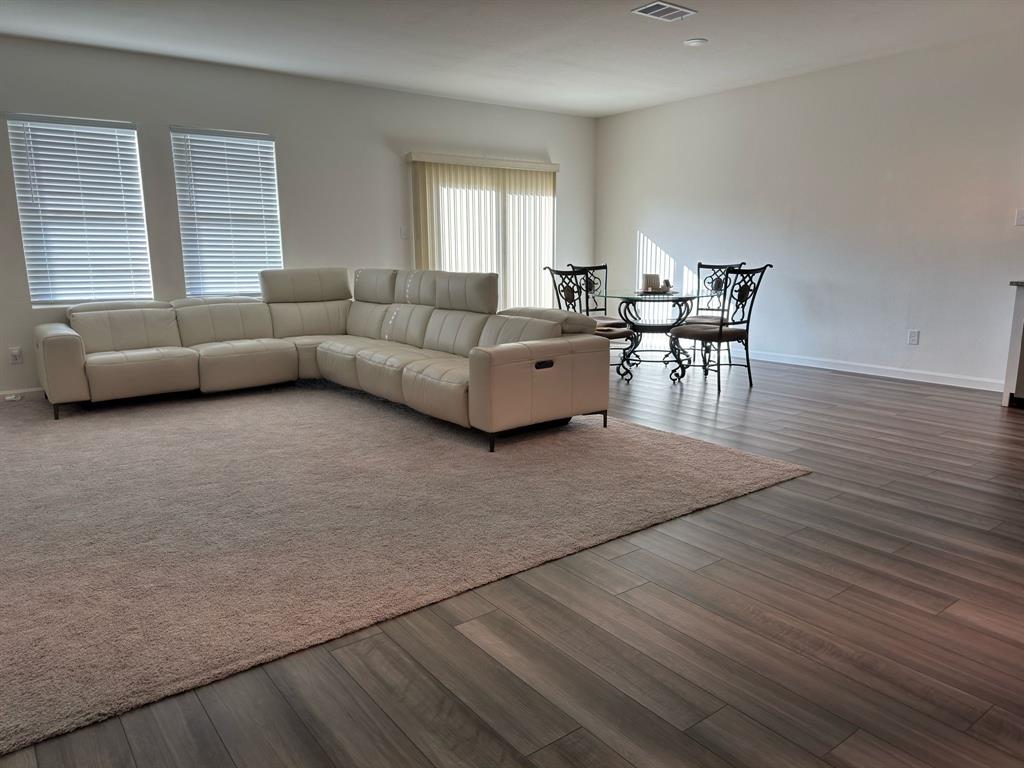 MCPHERSON VILLAGE - Residential Lease