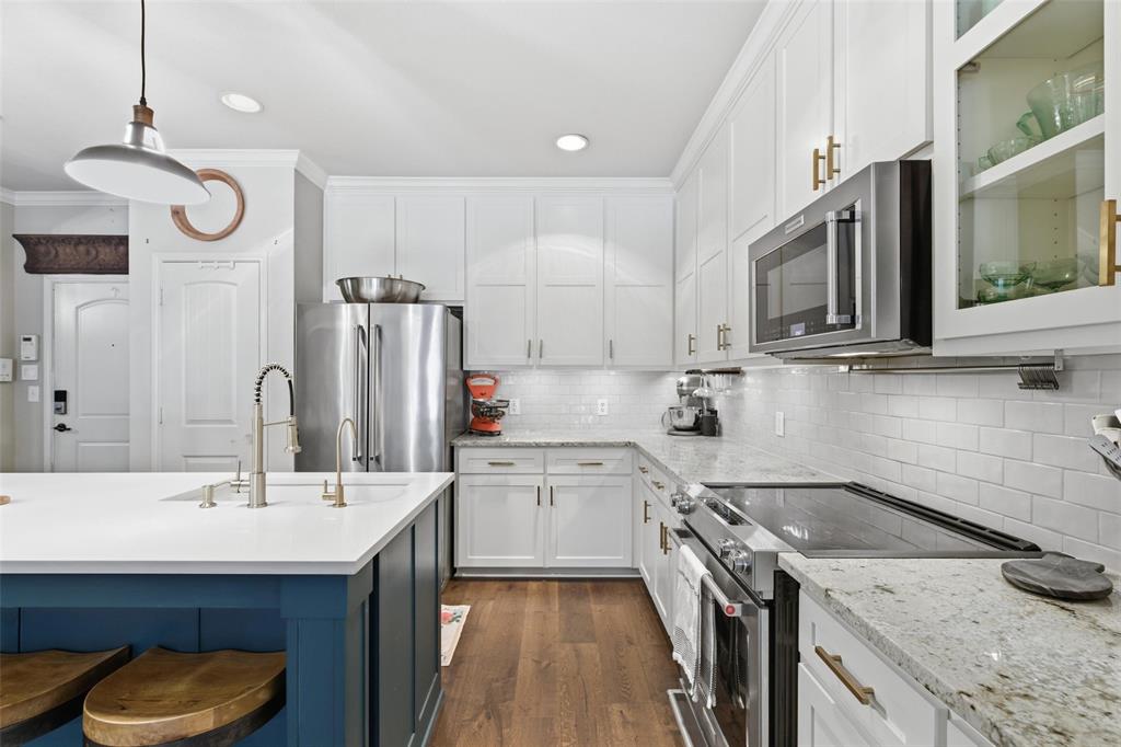 Westview Condos - Residential
