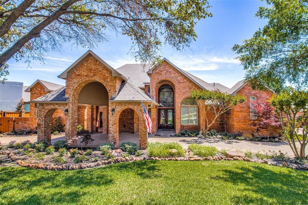 Almost 1 ACRE LOT! Immaculate Drive Up and a breathtaking backyard view are just part of what makes this luxury estate a dream home. The updated traditional interior lends itself to a feeling of comfortability while maintaining an elegant flair throughout. Perfect Location in West Plano's Highly Coveted Willow Bend Lakes. Incredible Top Rated PISD Schools. Minutes from the Tollway and Major Shopping, Restaurants, and Entertainment Centers. Quick Drive to DFW Airport and Corporate HQs. This home is ready to meet all of your needs and more.
HOME IS DIGITALLY STAGED INCLUDING FURNITURE AND DRAPES.
