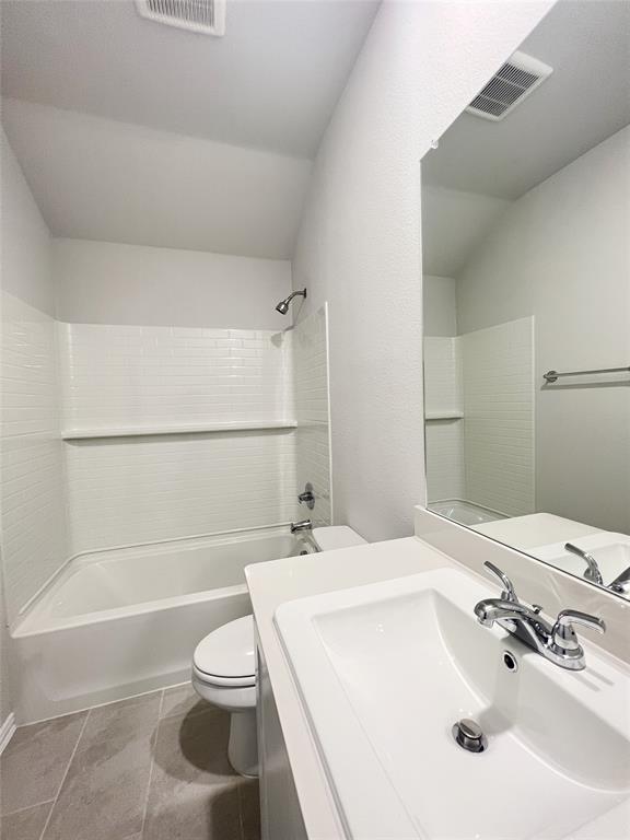 Rolling Rdg Ph 1 - Residential Lease