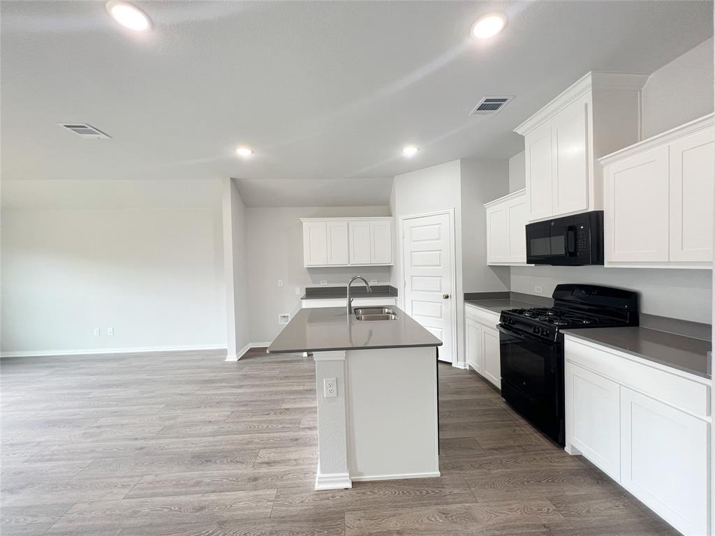Rolling Rdg Ph 1 - Residential Lease