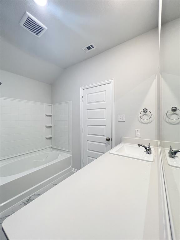 Rolling Rdg Ph 1 - Residential Lease