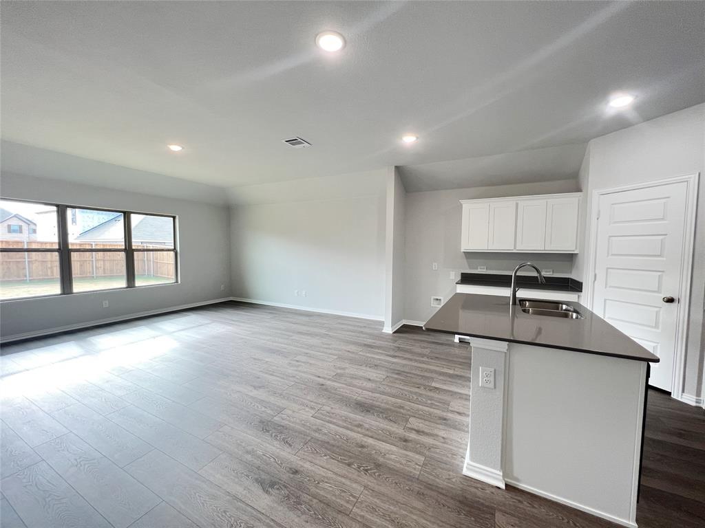 Rolling Rdg Ph 1 - Residential Lease