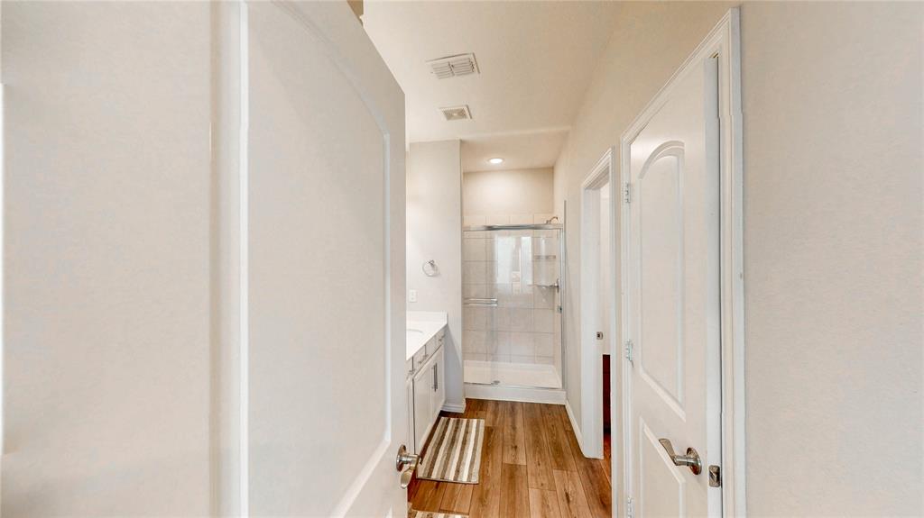 Legends Xing - Residential