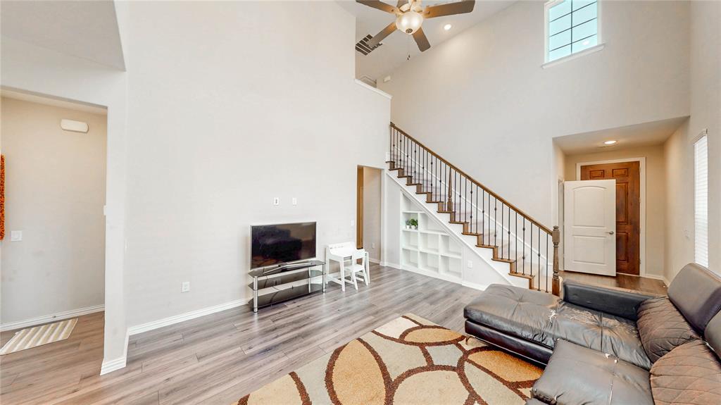 Legends Xing - Residential