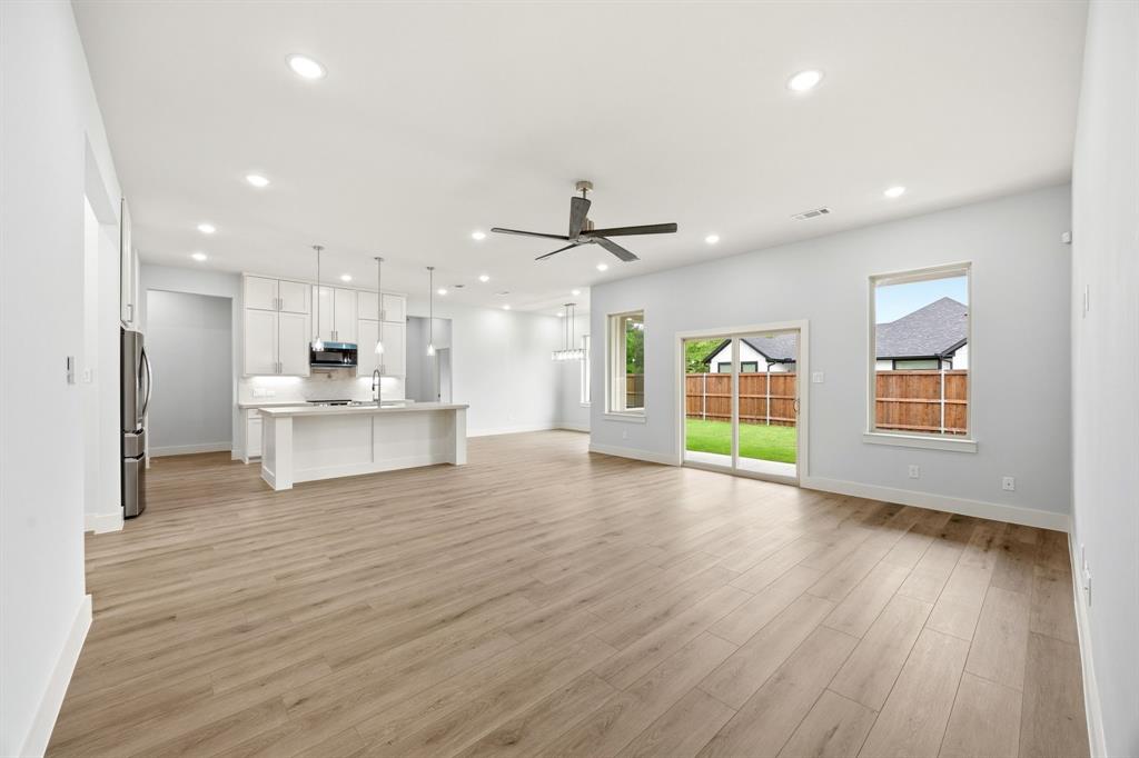 Paradise Bay - Residential