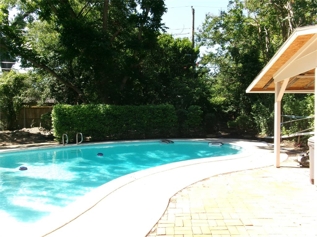 Pine Grove Add - Residential